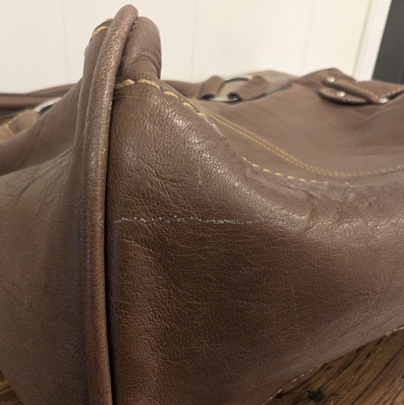 Guy Laroche Leather Handbag Chocolate Brown Leather Shoulder bag - Picture 15 of 16